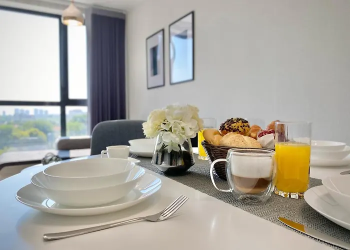 Private For 4 Guests And Parking Appartement