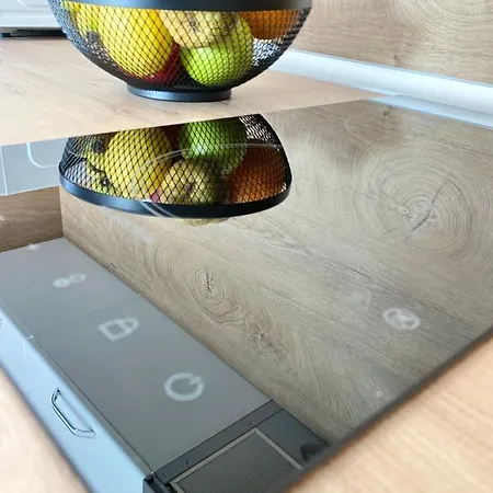 Private For 4 Guests And Parking شقة *