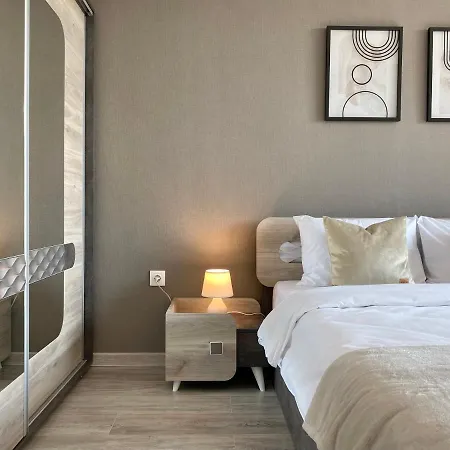 شقة Private For 4 Guests And Parking