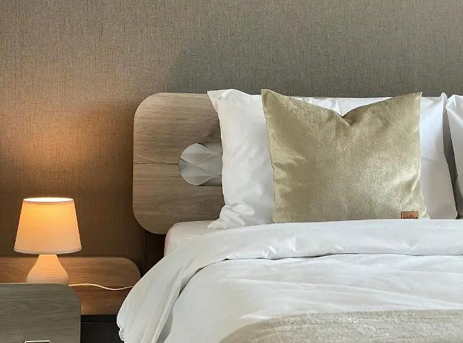 Private For 4 Guests And Parking *