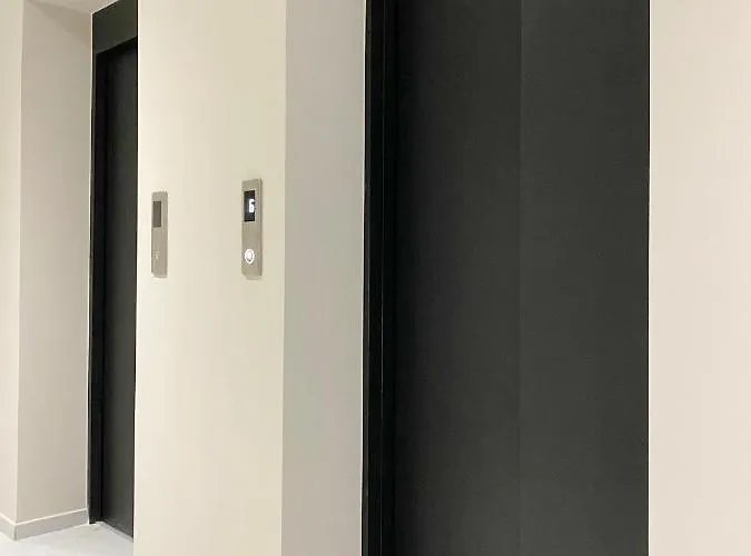 Διαμέρισμα Private For 4 Guests And Parking